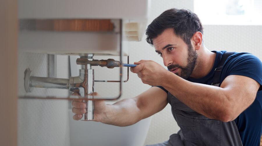 Sink faucet replacement in Uniontown, AR